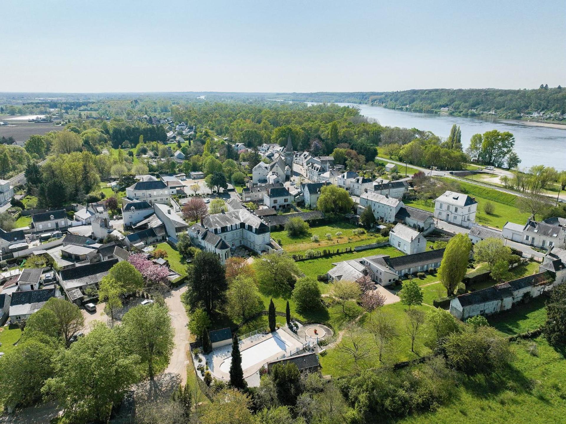 Hotel Mileade Le Domaine De La Blairie - Saumur Saint-Martin-de-la-Place Экстерьер фото