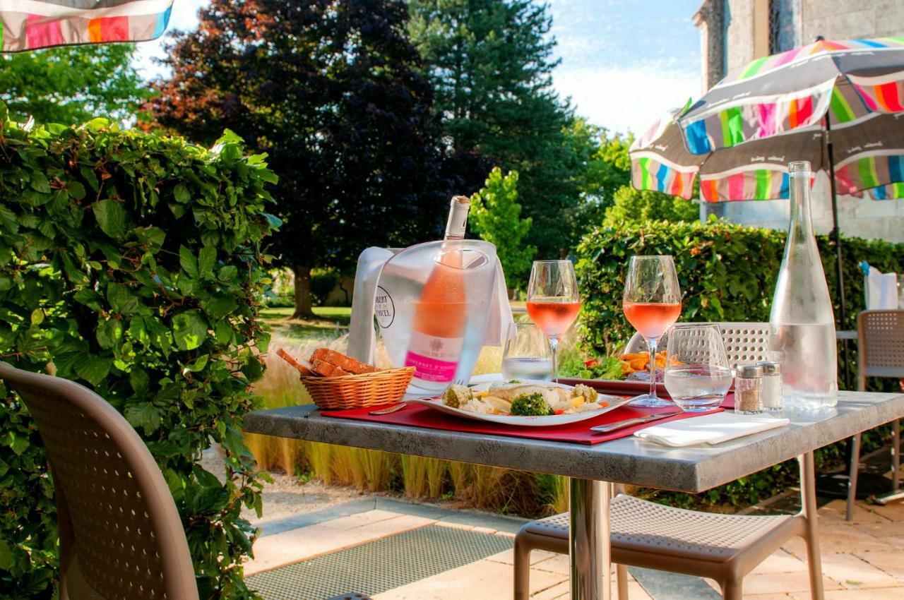 Hotel Mileade Le Domaine De La Blairie - Saumur Saint-Martin-de-la-Place Экстерьер фото